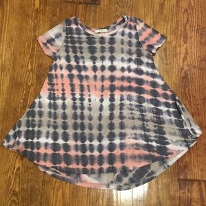 Uge boutique top, size medium